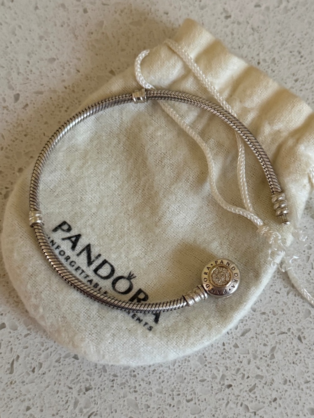 Pandora Signature Snake Bracelet with solid 14k gold and cz - 19cm length - Picture 5 of 12